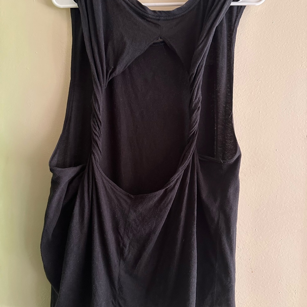 ๐ $5 Marvel Heroes Black Tank Top with Superhero Colorful Faces. - Picture 3 of 5